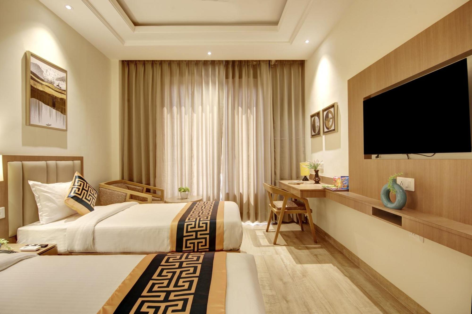 Hotel City Lite Near Igi Airport Нью-Делі Екстер'єр фото